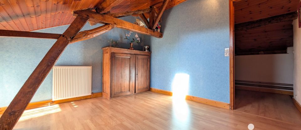 Longere 5 rooms of 115 m² in Persac (86320)