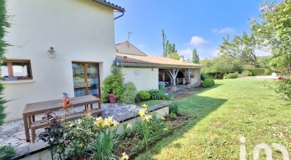 Maison 5 pièces de 224 m² à Montpeyroux (24610)