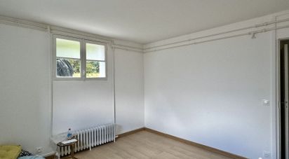 Appartement 2 pièces de 45 m² à Rueil-Malmaison (92500)