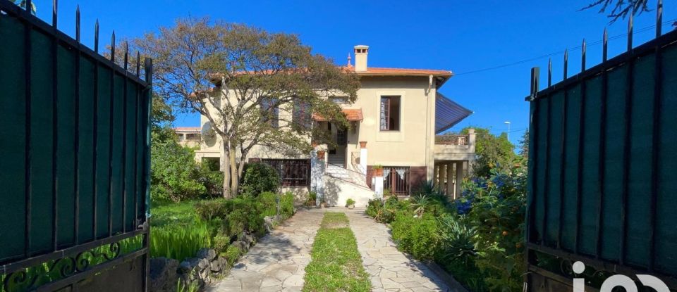 Maison 7 pièces de 176 m² à Saint-Laurent-du-Var (06700)