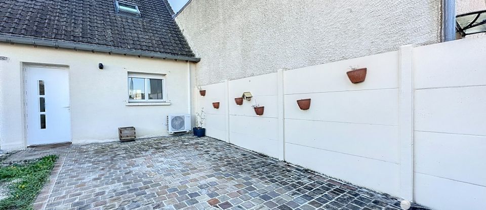 Maison 2 pièces de 42 m² à Vaux-le-Pénil (77000)