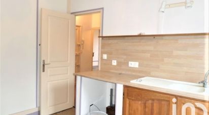 Appartement 4 pièces de 84 m² à Villeneuve-sur-Yonne (89500)