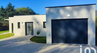 Maison d’architecte 5 pièces de 141 m² à Savigné-sur-Lathan (37340)