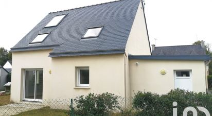 House 6 rooms of 92 m² in Fouesnant (29170)