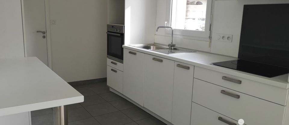 Maison 6 pièces de 92 m² à Fouesnant (29170)