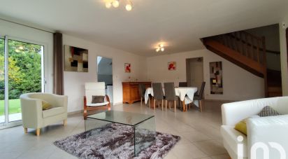 House 6 rooms of 122 m² in Saint-Nicolas-de-Redon (44460)