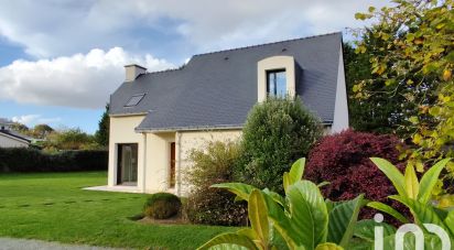 House 6 rooms of 122 m² in Saint-Nicolas-de-Redon (44460)