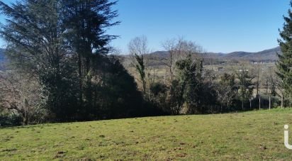 Land of 1,370 m² in Eysus (64400)