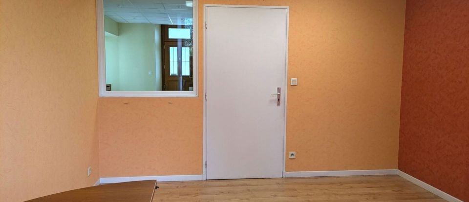 Bureaux de 60 m² à Langres (52200)