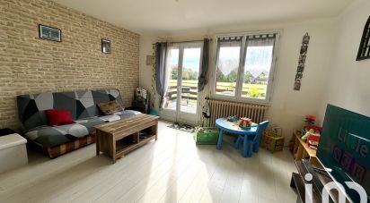 Maison 5 pièces de 72 m² à Saint-Bouize (18300)