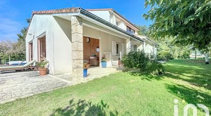 House 5 rooms of 132 m² in Saint-Pierre-de-Clairac (47270)