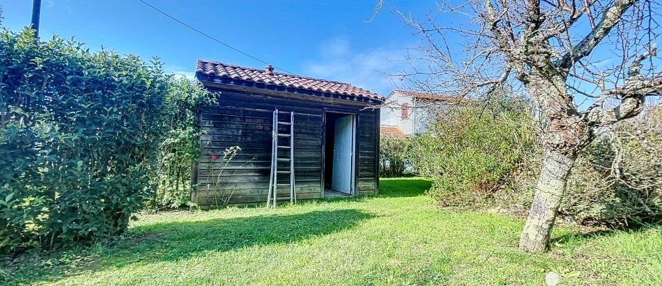 Maison 5 pièces de 132 m² à Saint-Pierre-de-Clairac (47270)