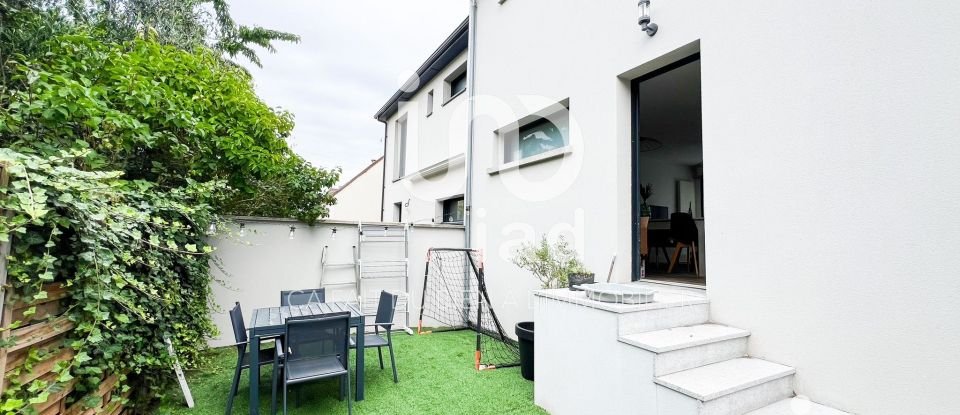 Maison 4 pièces de 93 m² à Sartrouville (78500)