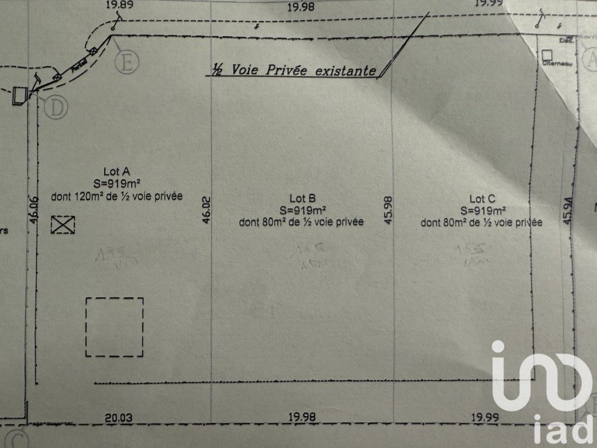 Land of 919 m² in Perthes (77930)