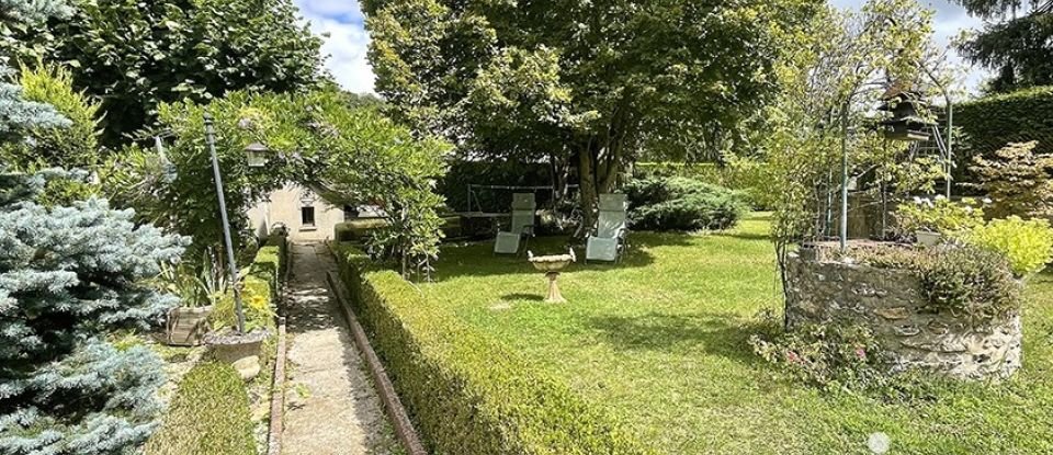 House 7 rooms of 173 m² in Crécy-la-Chapelle (77580)