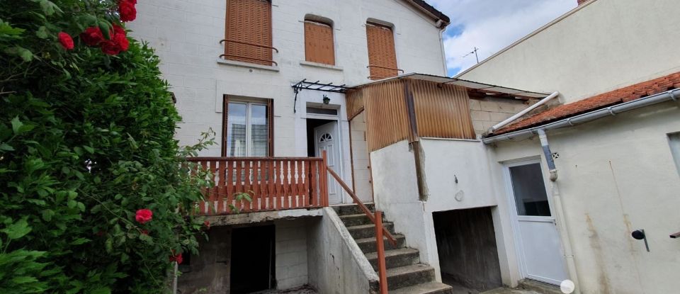 House 3 rooms of 55 m² in Choisy-le-Roi (94600)