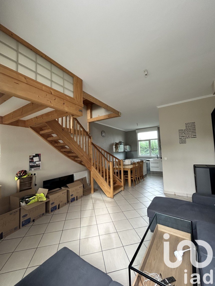 Maison de ville 3 pièces de 80 m² à Le Chambon-Feugerolles (42500)