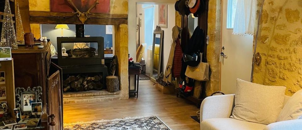 Maison 3 pièces de 64 m² à Sarlat-la-Canéda (24200)