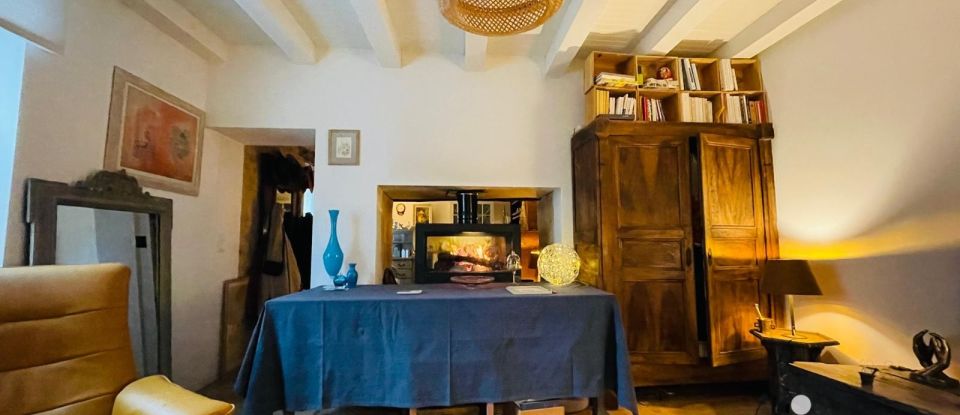 House 3 rooms of 64 m² in Sarlat-la-Canéda (24200)