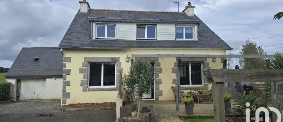 Maison 7 pièces de 140 m² à Caouënnec-Lanvézéac (22300)