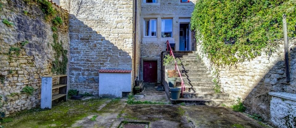 Maison de village 5 pièces de 140 m² à Pagny-sur-Moselle (54530)