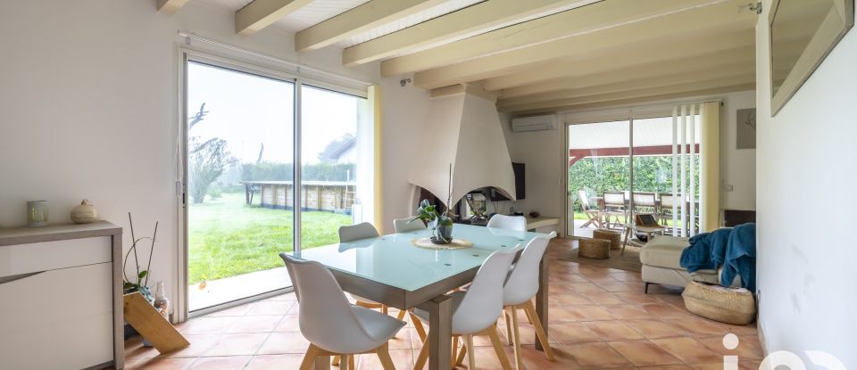 Maison 5 pièces de 147 m² à Oeyregave (40300)