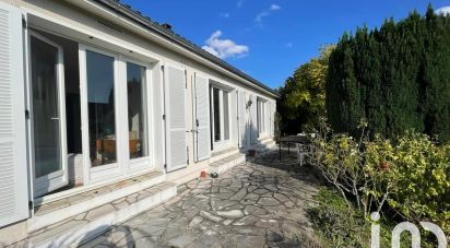 Maison 5 pièces de 88 m² à Chanteloup-les-Vignes (78570)