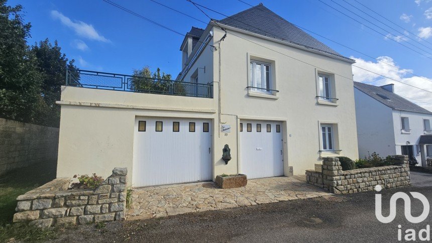 Maison 6 pièces de 130 m² à Douarnenez (29100)