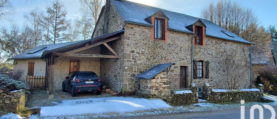 Maison traditionnelle 5 pièces de 167 m² à Lamazière-Basse (19160)