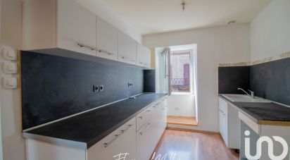 Duplex 5 pièces de 110 m² à L'Isle-sur-le-Doubs (25250)