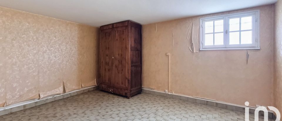 Maison 7 pièces de 149 m² à Moulins (03000)