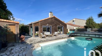 Lodge 9 rooms of 179 m² in Saint-Gilles-Croix-de-Vie (85800)