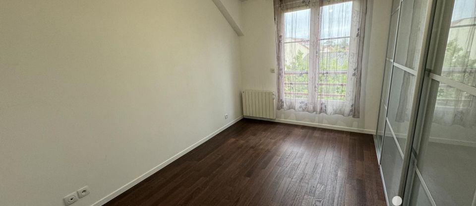 Apartment 4 rooms of 83 m² in Tournan-en-Brie (77220)