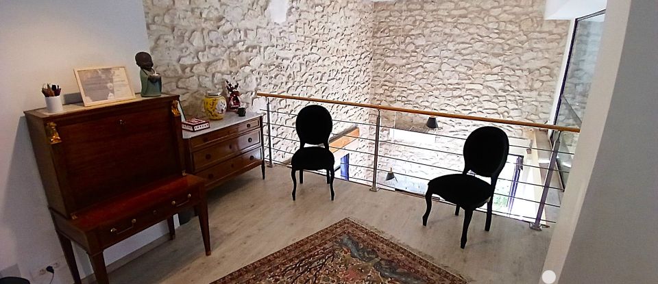 Maison 9 pièces de 189 m² à Cahors (46000)