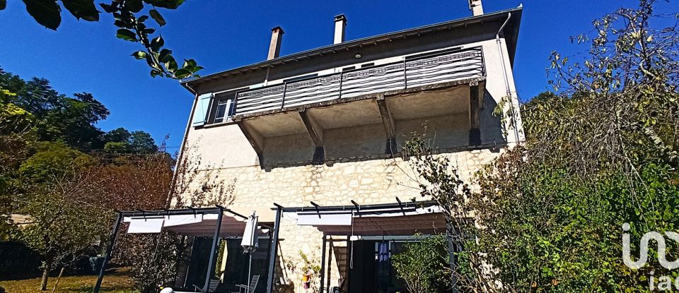 House 9 rooms of 189 m² in Cahors (46000)