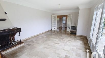 House 6 rooms of 125 m² in Chazelles (16380)