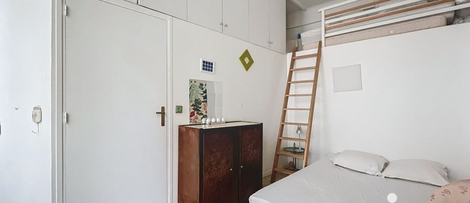 Appartement 6 pièces de 138 m² à Paris (75010)