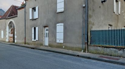 Maison 4 pièces de 144 m² à Saint-Maurice-sur-Aveyron (45230)