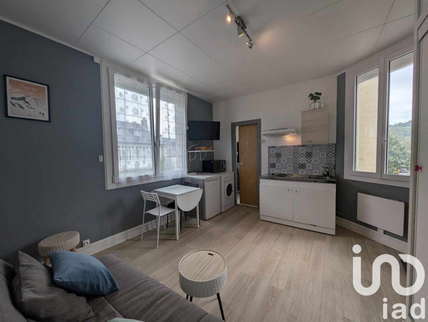 Studio 1 room of 19 m² in Bagnères-de-Bigorre (65200)