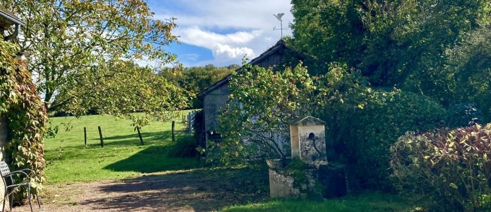 Maison de campagne 6 pièces de 218 m² à Croisy (18350)