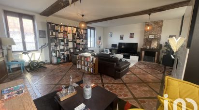 Maison 9 pièces de 165 m² à Remy (60190)