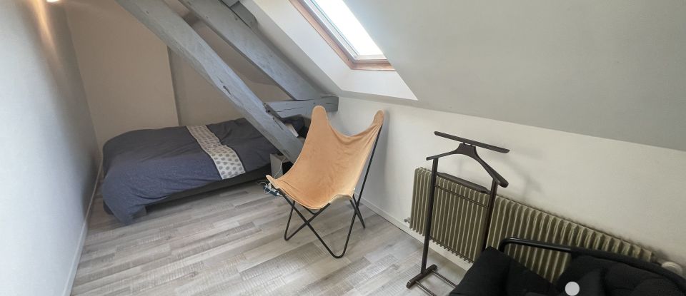 Maison 9 pièces de 165 m² à Remy (60190)