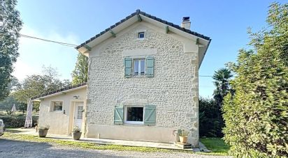 Maison 5 pièces de 130 m² à Vignes (64410)