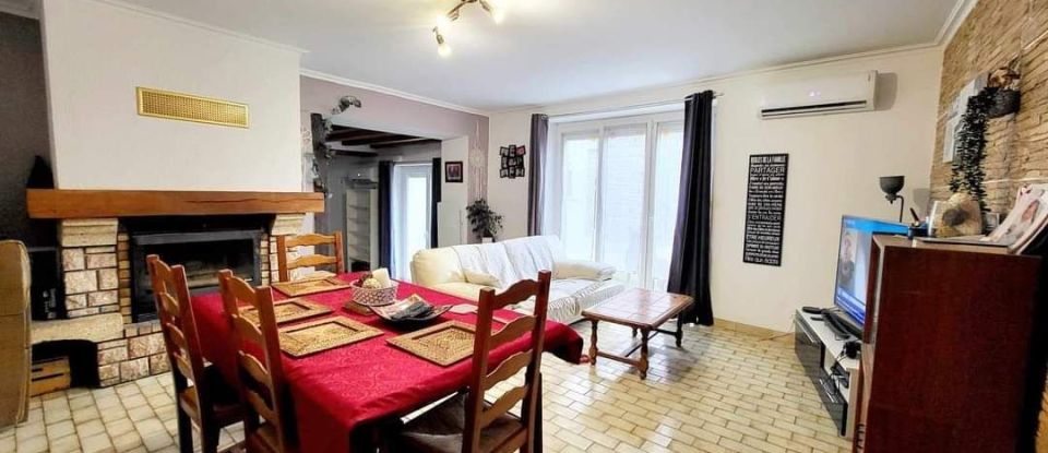 House 6 rooms of 148 m² in Sermaises (45300)