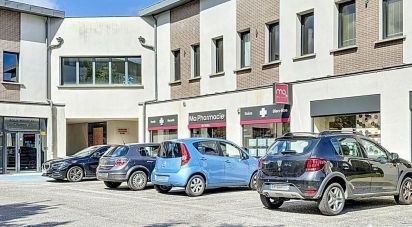 Murs commerciaux de 175 m² à Bailly-Romainvilliers (77700)