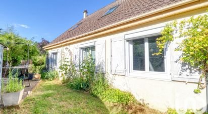 Maison 7 pièces de 182 m² à Précy-sur-Oise (60460)