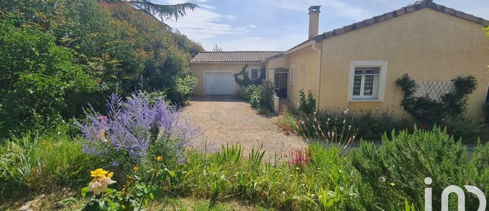 Maison 4 pièces de 139 m² à Massillargues-Attuech (30140)