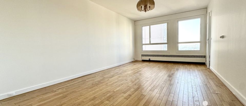 Appartement 3 pièces de 66 m² à Paris (75013)