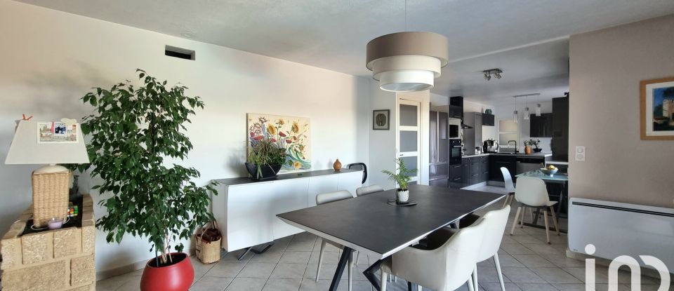 House 5 rooms of 131 m² in Saint-Alexandre (30130)