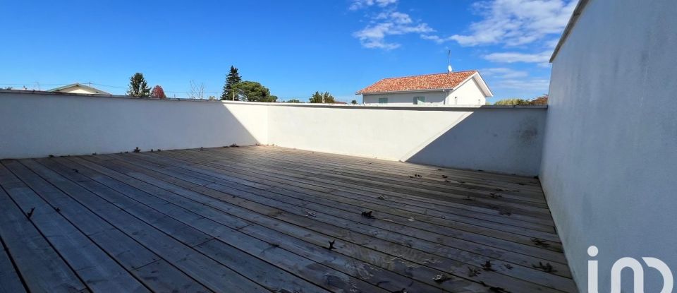 Maison 5 pièces de 105 m² à Saint-Vincent-de-Tyrosse (40230)